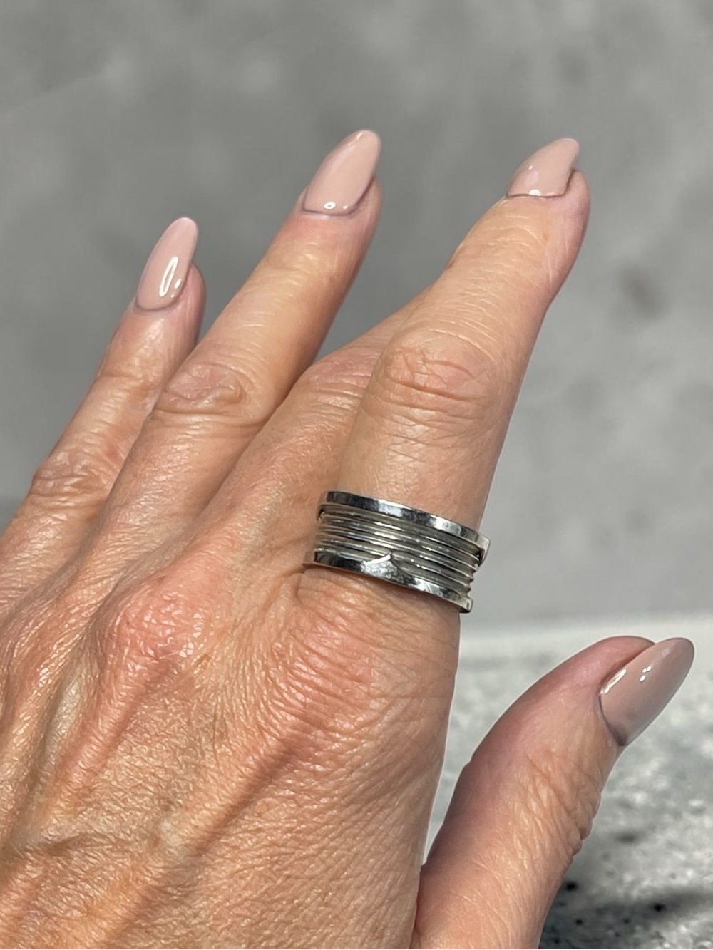 Edforge Stainless Steel Grooved Band Ring Size 9.5 Men's Unisex